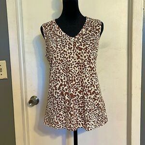 NWOT Maurices 24/7 Morgan V Neck Tank Top. Size Small. Never worn